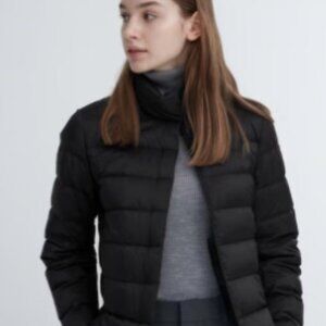 ULTRA LIGHT DOWN JACKET UNI QLO Black lightly worn, no holes or defects #002